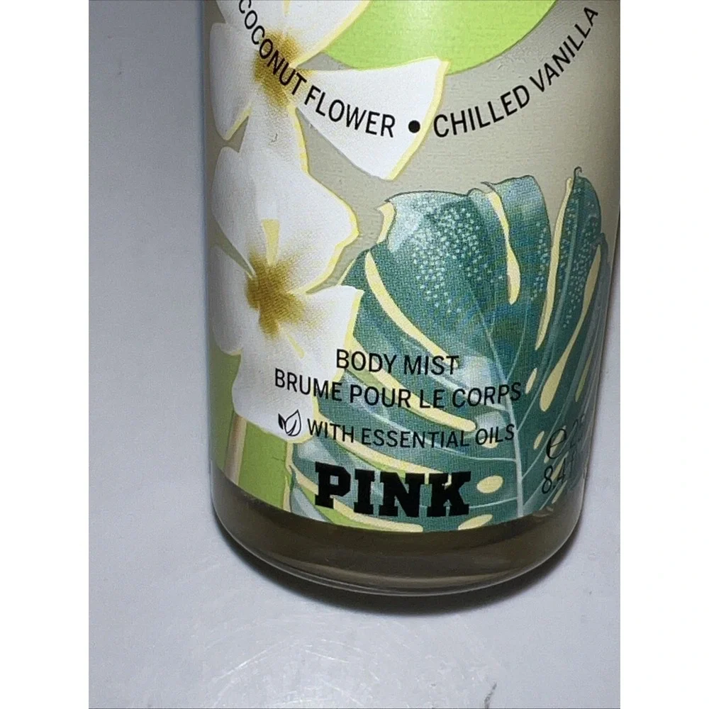 Victoria's Secret Pink Tropic Vanilla Body Mist 8.4 Oz‎ Spray Coconut Vanilla